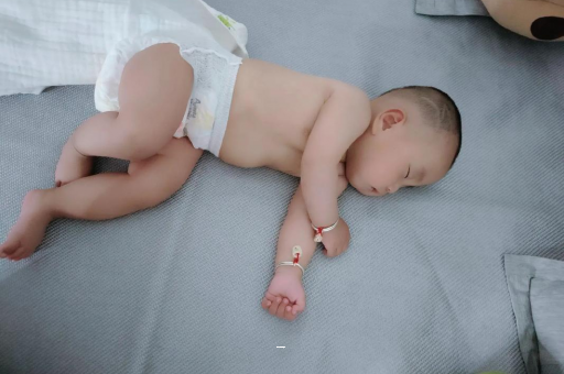 安吉孕妇肚脐周围发青